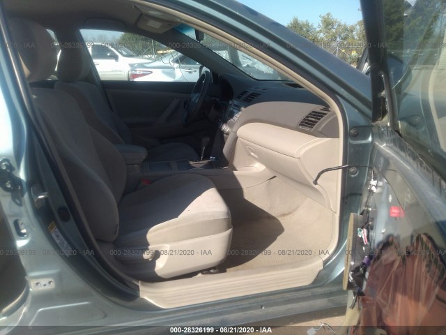 Photo 4 VIN: 4T4BF3EK1AR075322 - TOYOTA CAMRY 