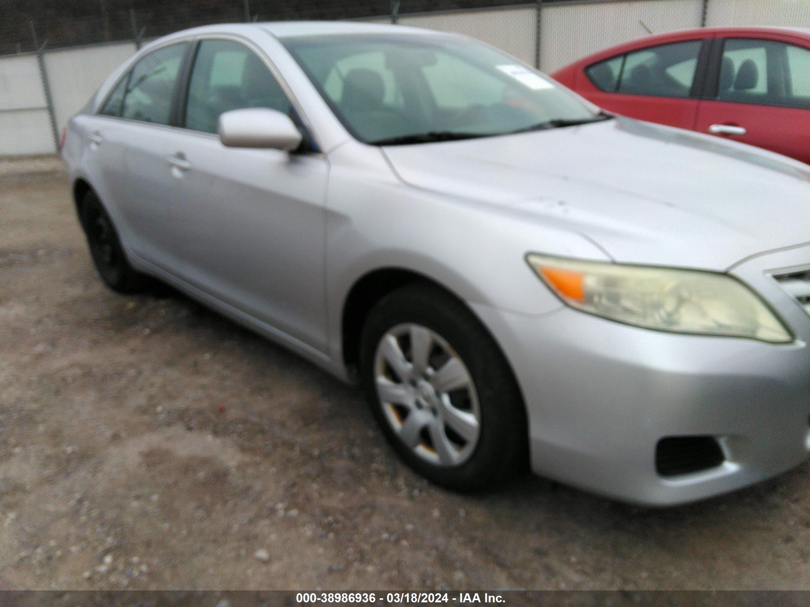 Photo 5 VIN: 4T4BF3EK1AR082299 - TOYOTA CAMRY 