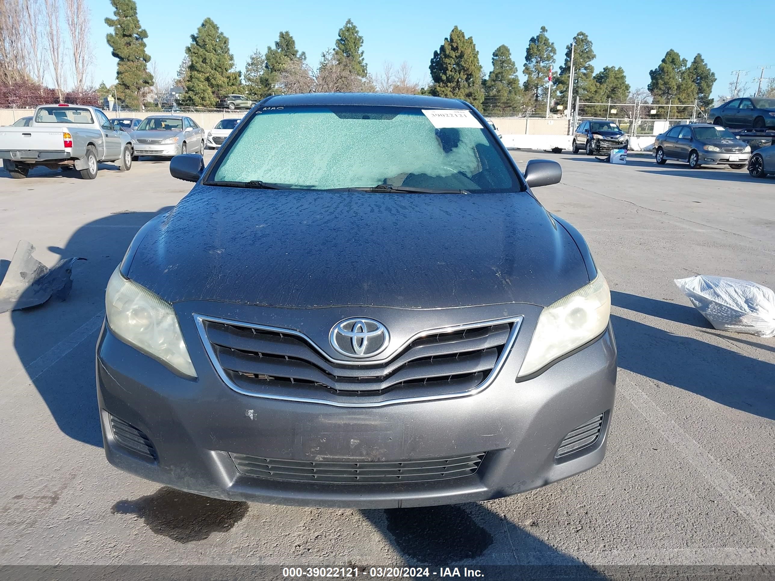 Photo 11 VIN: 4T4BF3EK1BR097662 - TOYOTA CAMRY 