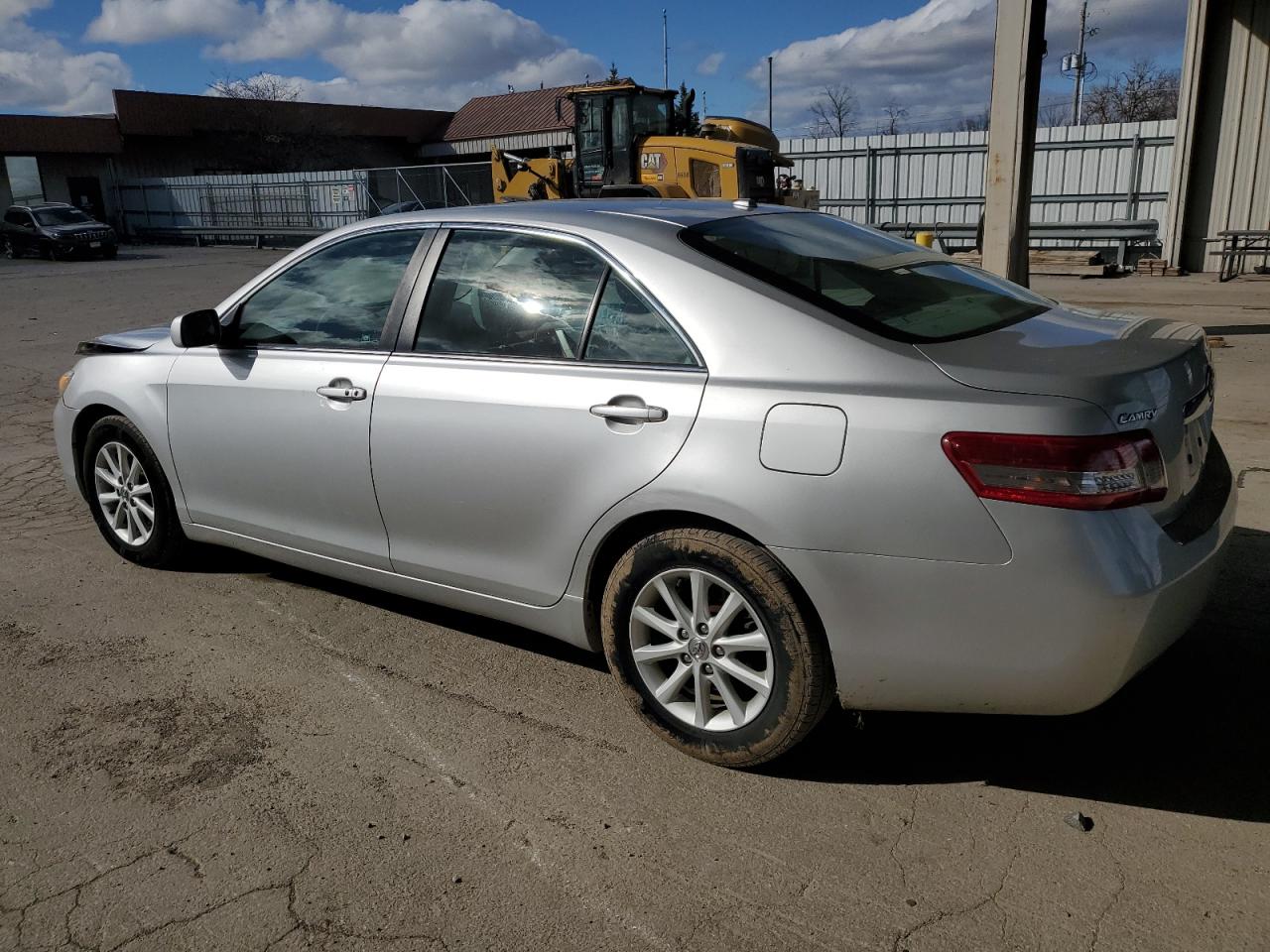 Photo 1 VIN: 4T4BF3EK1BR101144 - TOYOTA CAMRY 