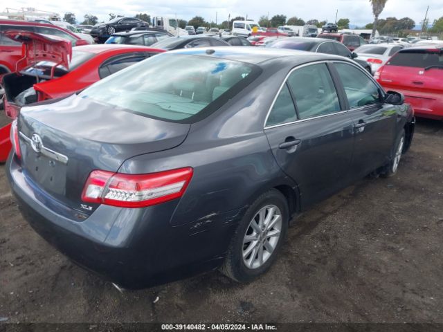 Photo 3 VIN: 4T4BF3EK1BR102293 - TOYOTA CAMRY 