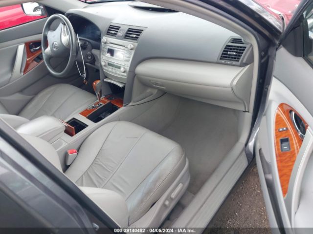 Photo 4 VIN: 4T4BF3EK1BR102293 - TOYOTA CAMRY 