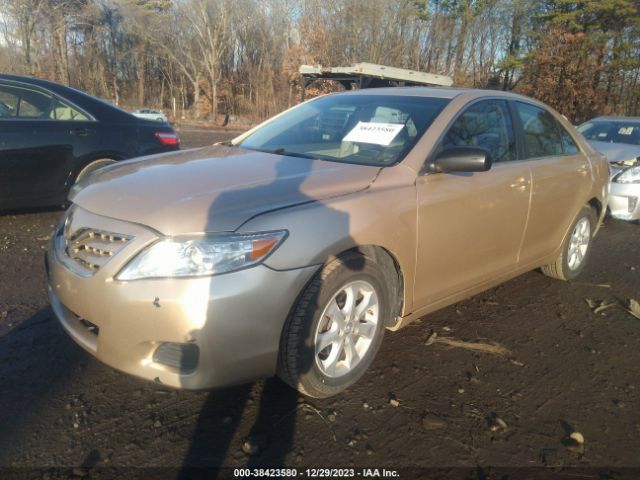 Photo 1 VIN: 4T4BF3EK1BR104562 - TOYOTA CAMRY 