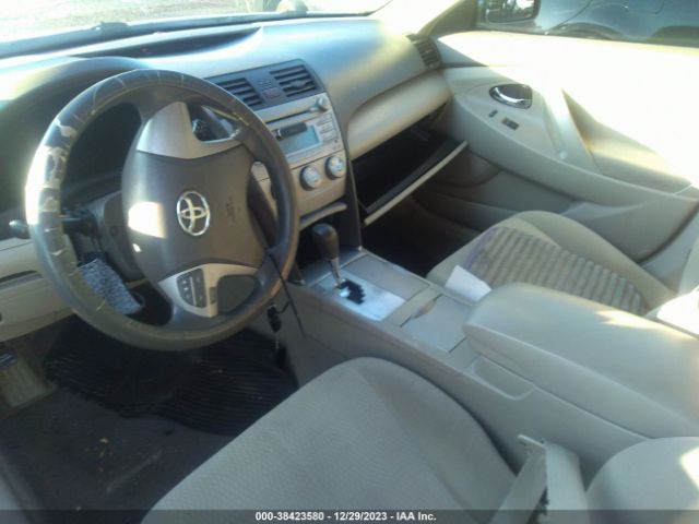 Photo 4 VIN: 4T4BF3EK1BR104562 - TOYOTA CAMRY 