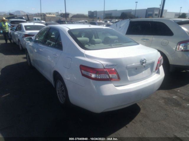 Photo 2 VIN: 4T4BF3EK1BR109700 - TOYOTA CAMRY 