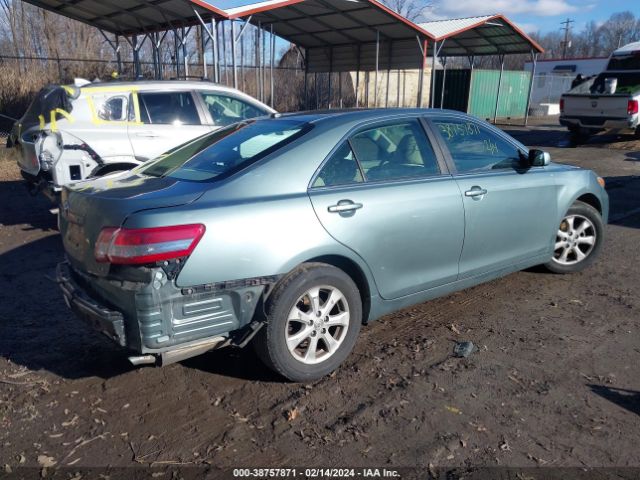 Photo 3 VIN: 4T4BF3EK1BR111883 - TOYOTA CAMRY 