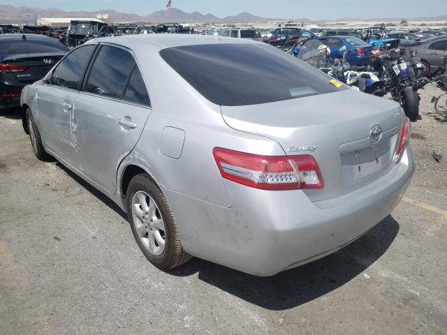 Photo 2 VIN: 4T4BF3EK1BR123905 - TOYOTA CAMRY BASE 