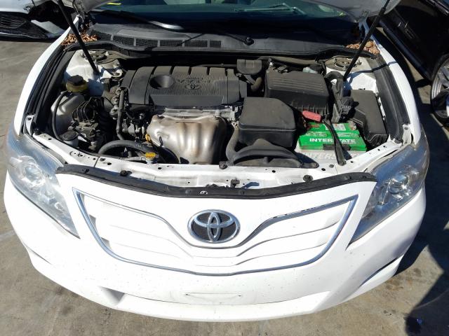 Photo 6 VIN: 4T4BF3EK1BR127193 - TOYOTA CAMRY BASE 