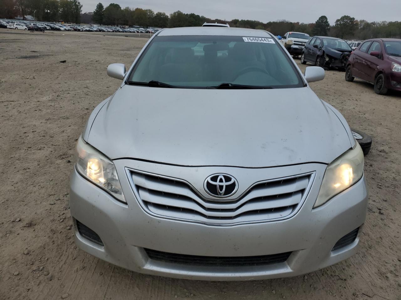 Photo 4 VIN: 4T4BF3EK1BR148707 - TOYOTA CAMRY 