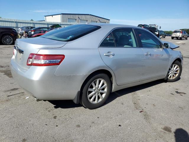 Photo 2 VIN: 4T4BF3EK1BR158864 - TOYOTA CAMRY 