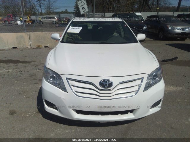 Photo 5 VIN: 4T4BF3EK1BR164602 - TOYOTA CAMRY 