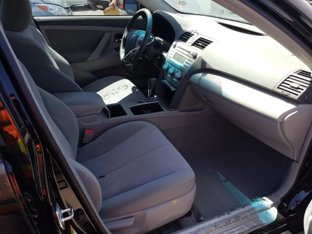 Photo 4 VIN: 4T4BF3EK1BR170738 - TOYOTA CAMRY BASE 