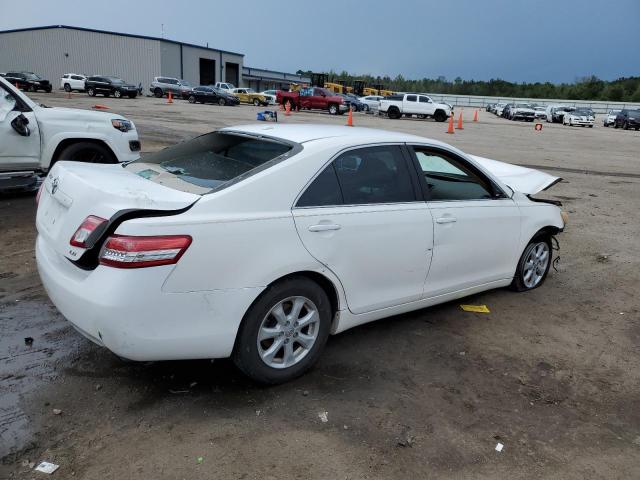 Photo 2 VIN: 4T4BF3EK1BR181500 - TOYOTA CAMRY BASE 