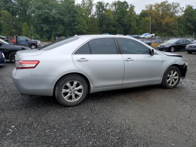 Photo 2 VIN: 4T4BF3EK1BR182436 - TOYOTA CAMRY BASE 