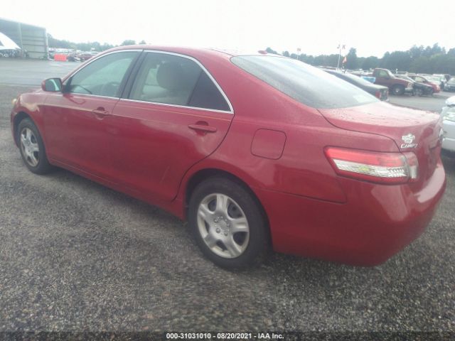 Photo 2 VIN: 4T4BF3EK1BR190553 - TOYOTA CAMRY 