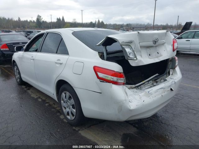 Photo 2 VIN: 4T4BF3EK1BR193825 - TOYOTA CAMRY 