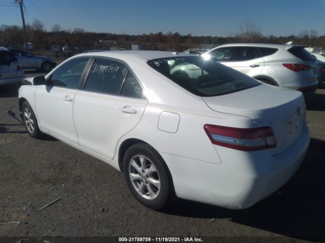 Photo 2 VIN: 4T4BF3EK2AR005165 - TOYOTA CAMRY 