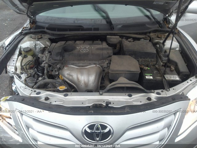 Photo 9 VIN: 4T4BF3EK2AR013654 - TOYOTA CAMRY 