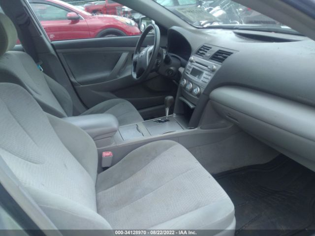 Photo 4 VIN: 4T4BF3EK2AR021656 - TOYOTA CAMRY 