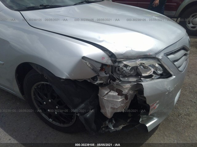 Photo 5 VIN: 4T4BF3EK2AR048680 - TOYOTA CAMRY 