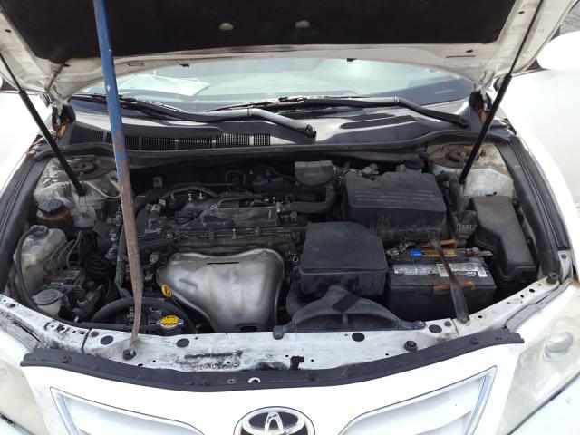 Photo 6 VIN: 4T4BF3EK2AR054480 - TOYOTA CAMRY BASE 