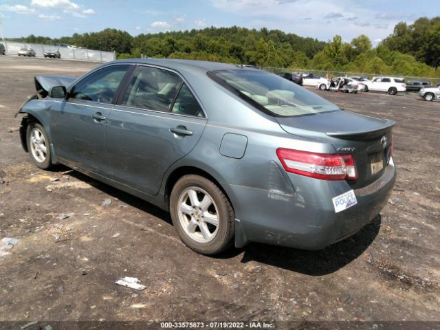 Photo 2 VIN: 4T4BF3EK2AR054933 - TOYOTA CAMRY 