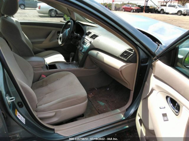 Photo 4 VIN: 4T4BF3EK2AR054933 - TOYOTA CAMRY 