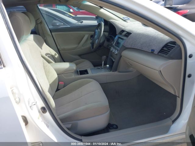 Photo 4 VIN: 4T4BF3EK2AR058643 - TOYOTA CAMRY 