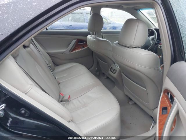 Photo 7 VIN: 4T4BF3EK2AR070985 - TOYOTA CAMRY 