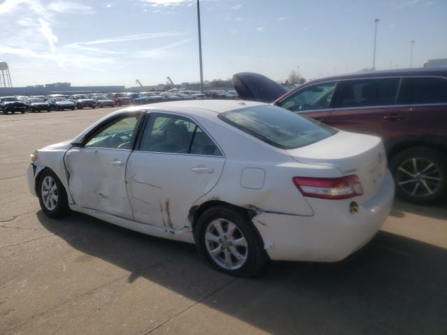 Photo 2 VIN: 4T4BF3EK2AR073112 - TOYOTA CAMRY BASE 