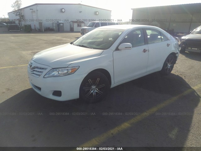 Photo 1 VIN: 4T4BF3EK2BR090302 - TOYOTA CAMRY 