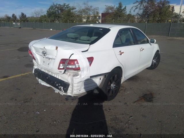 Photo 3 VIN: 4T4BF3EK2BR090302 - TOYOTA CAMRY 