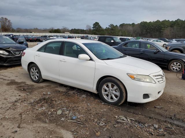 Photo 3 VIN: 4T4BF3EK2BR090686 - TOYOTA CAMRY BASE 