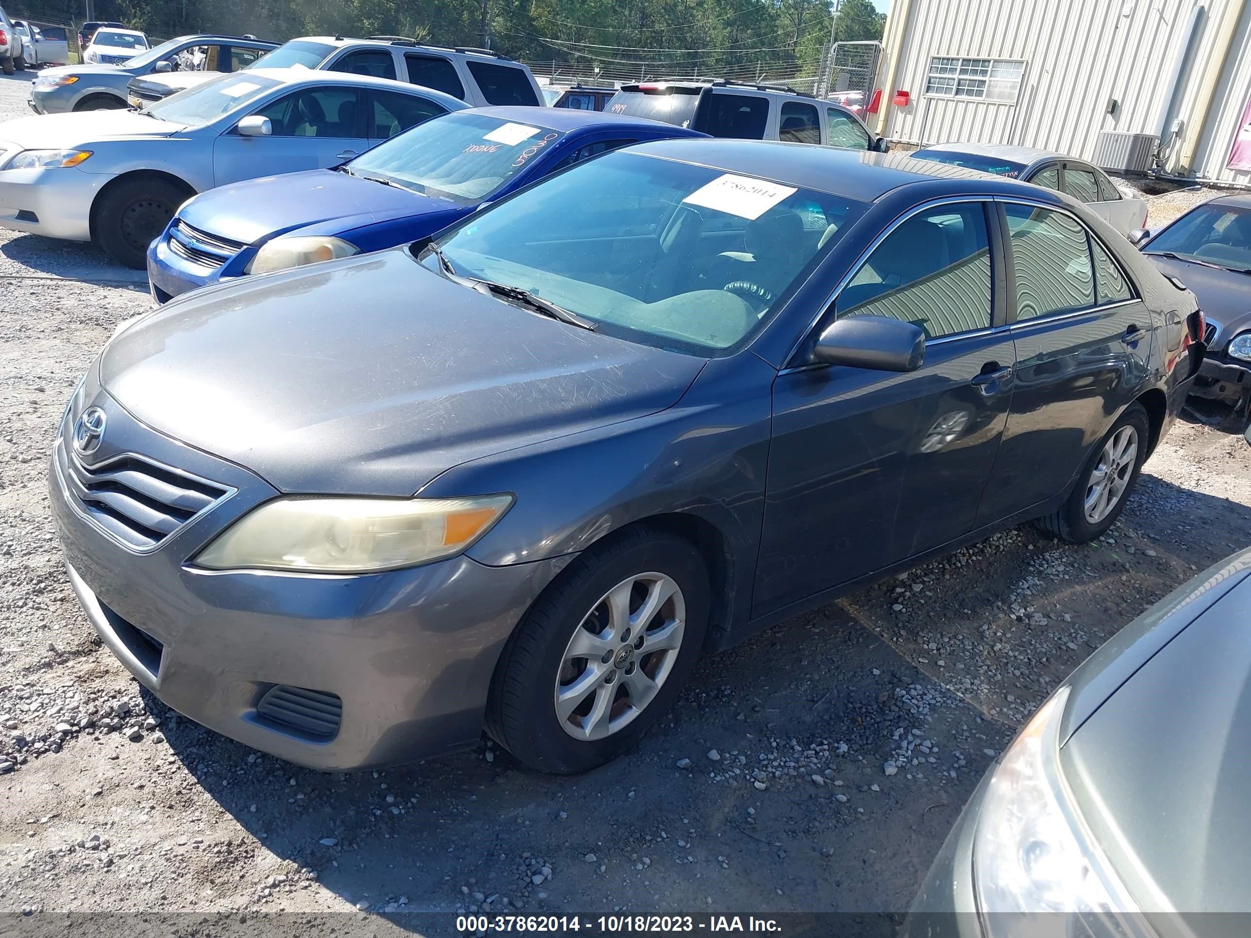 Photo 1 VIN: 4T4BF3EK2BR102822 - TOYOTA CAMRY 