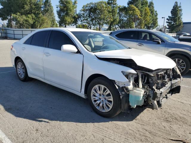 Photo 3 VIN: 4T4BF3EK2BR113173 - TOYOTA CAMRY BASE 