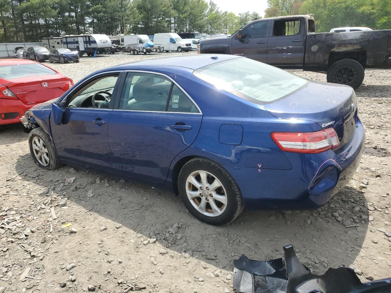 Photo 1 VIN: 4T4BF3EK2BR114405 - TOYOTA CAMRY 