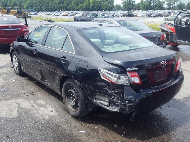 Photo 2 VIN: 4T4BF3EK2BR140499 - TOYOTA CAMRY BASE 