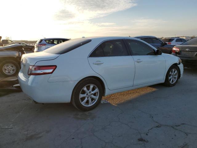 Photo 2 VIN: 4T4BF3EK2BR141717 - TOYOTA CAMRY BASE 