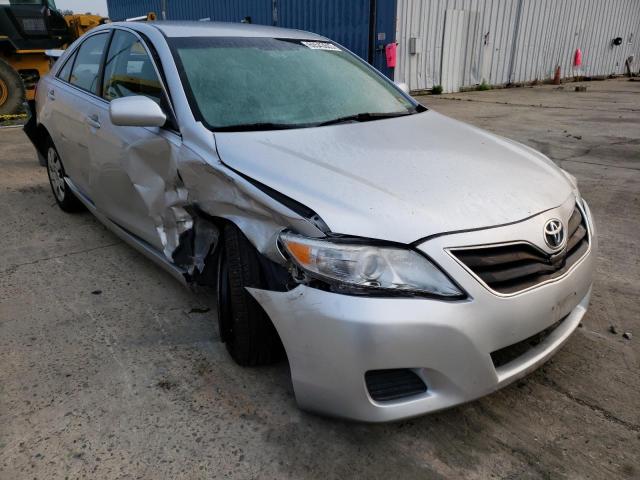 Photo 3 VIN: 4T4BF3EK2BR146660 - TOYOTA CAMRY BASE 