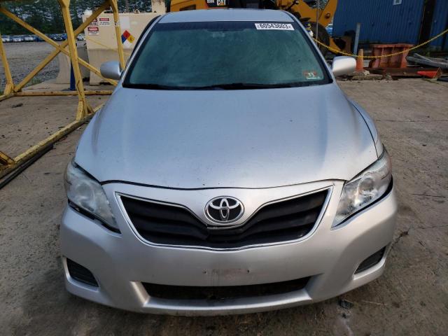 Photo 4 VIN: 4T4BF3EK2BR146660 - TOYOTA CAMRY BASE 