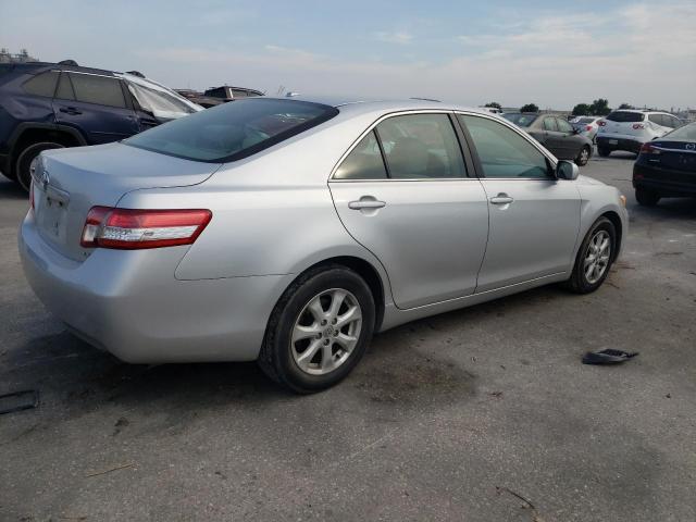 Photo 2 VIN: 4T4BF3EK2BR148277 - TOYOTA CAMRY BASE 