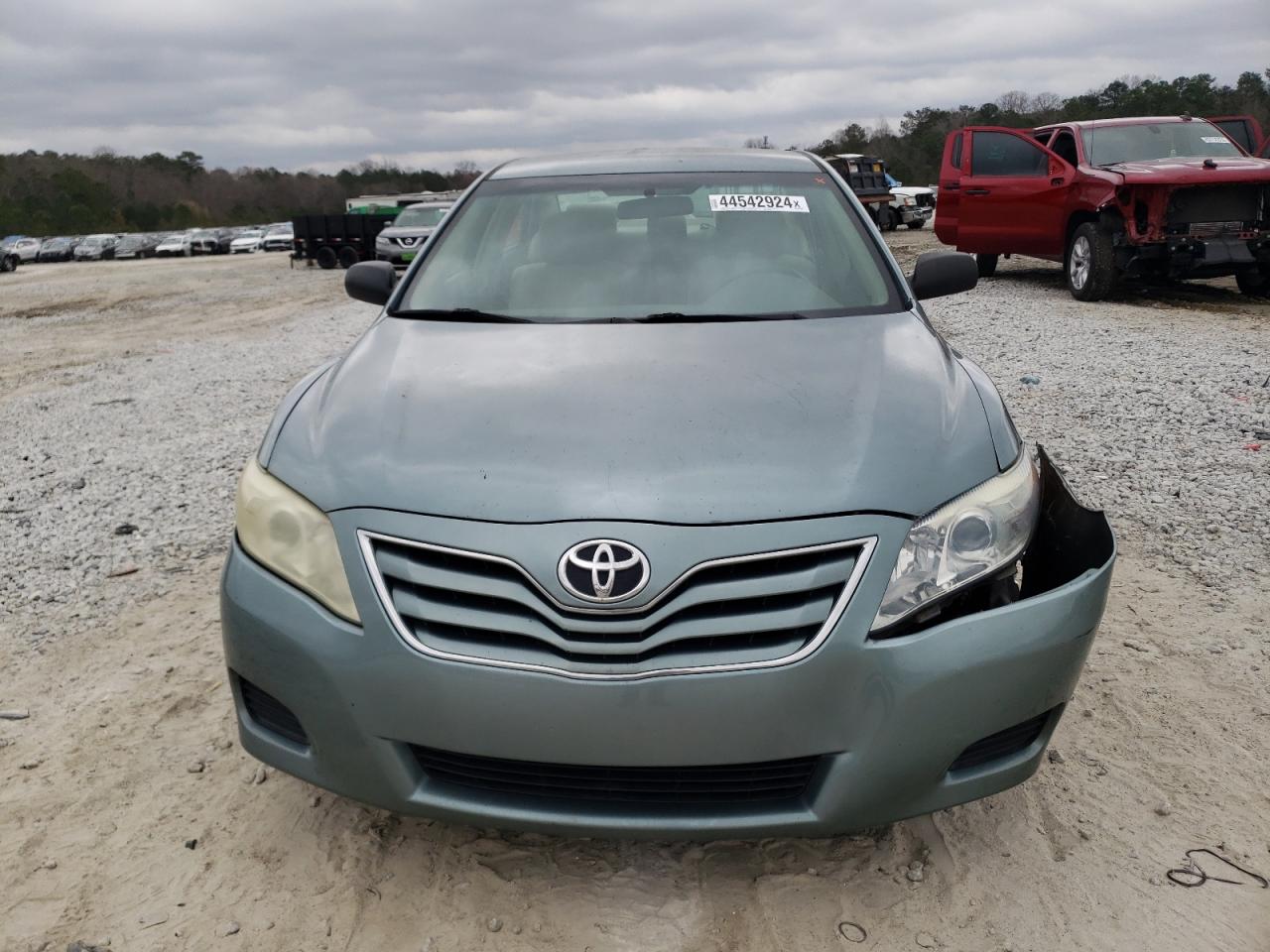 Photo 4 VIN: 4T4BF3EK2BR149705 - TOYOTA CAMRY 