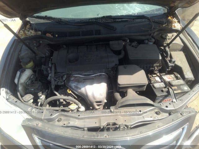 Photo 9 VIN: 4T4BF3EK2BR152510 - TOYOTA CAMRY 