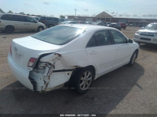 Photo 3 VIN: 4T4BF3EK2BR154015 - TOYOTA CAMRY 