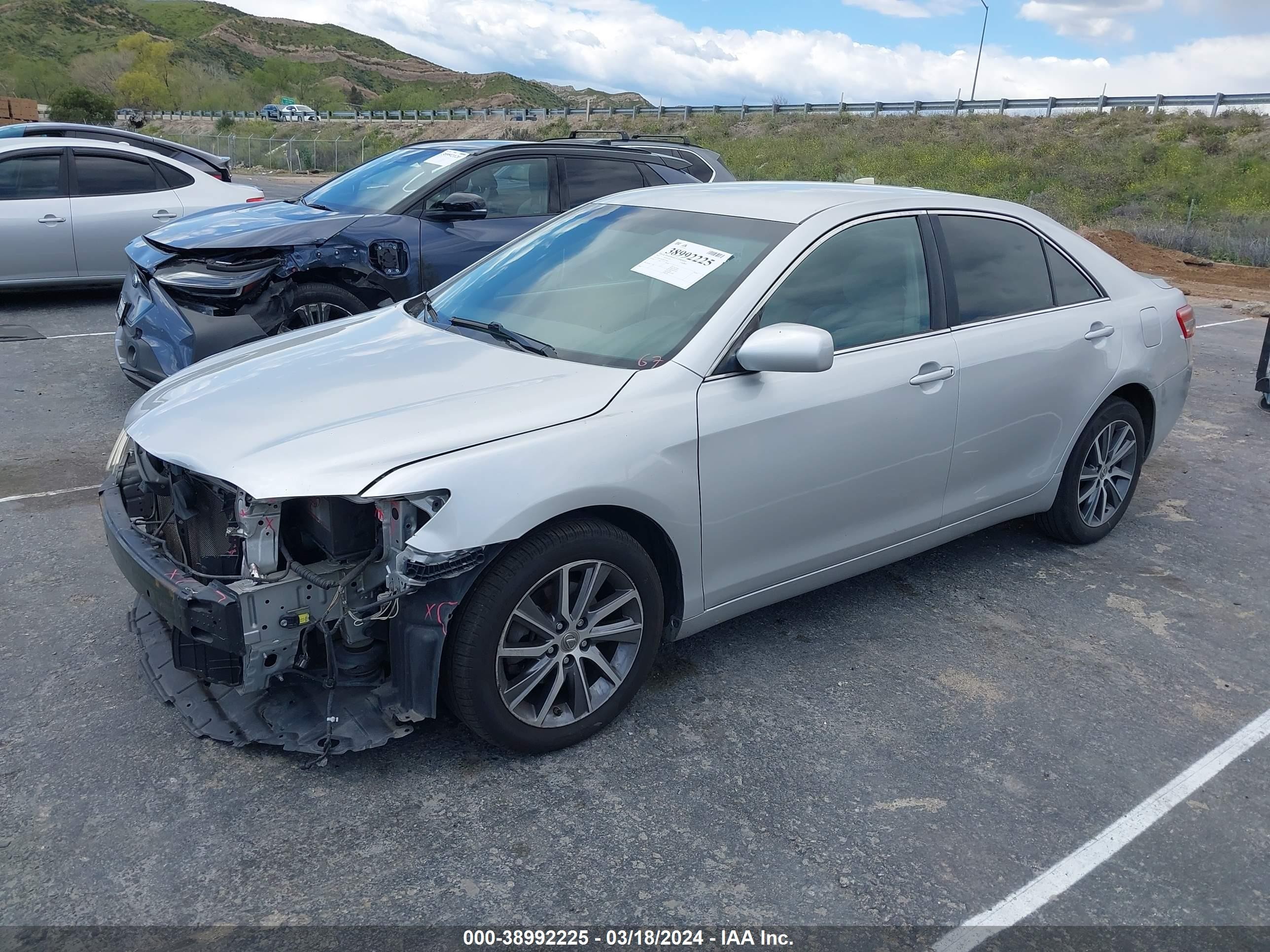 Photo 1 VIN: 4T4BF3EK2BR154189 - TOYOTA CAMRY 