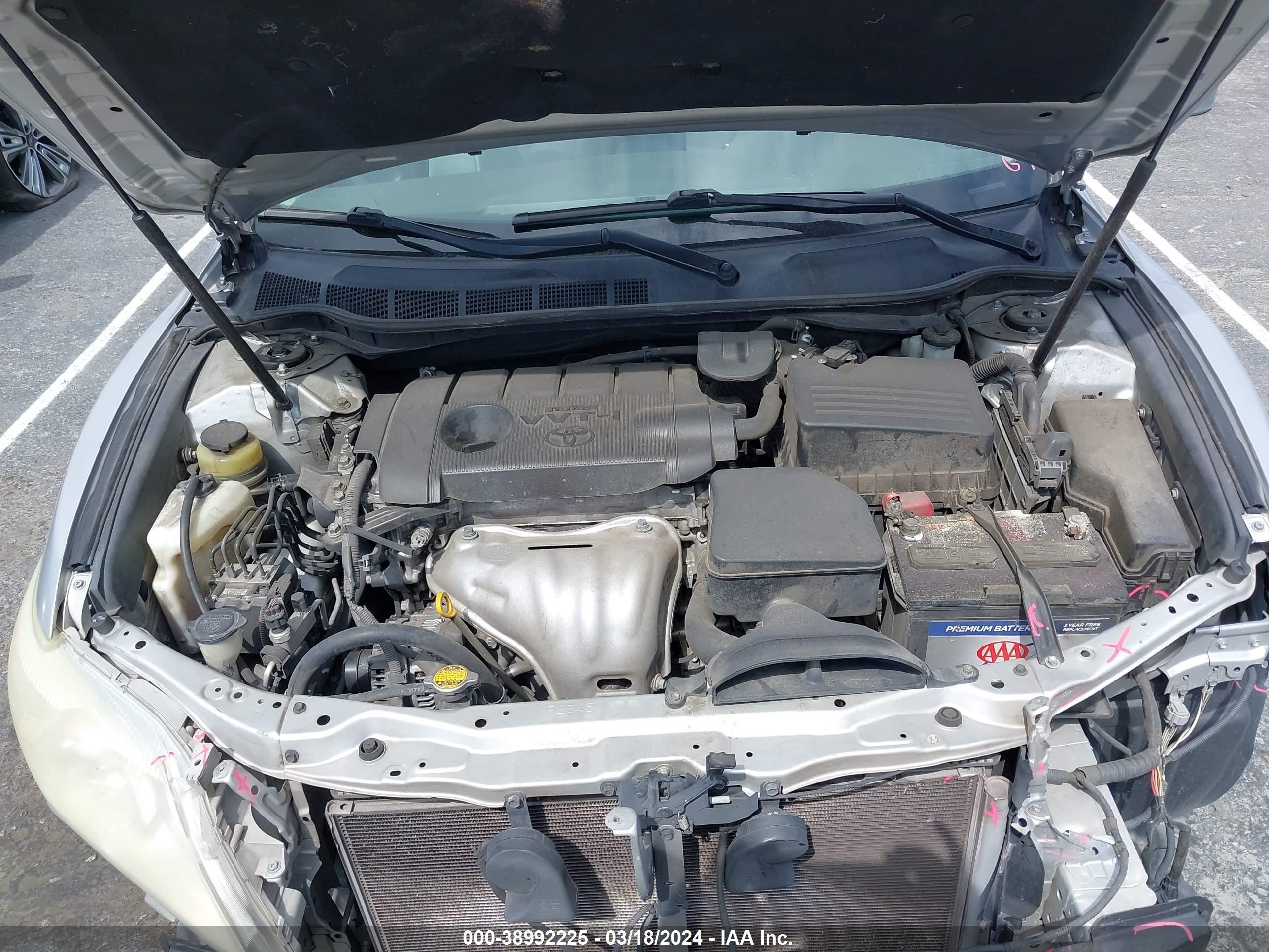 Photo 9 VIN: 4T4BF3EK2BR154189 - TOYOTA CAMRY 