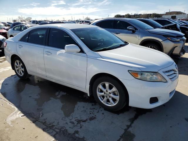 Photo 3 VIN: 4T4BF3EK2BR155990 - TOYOTA CAMRY 