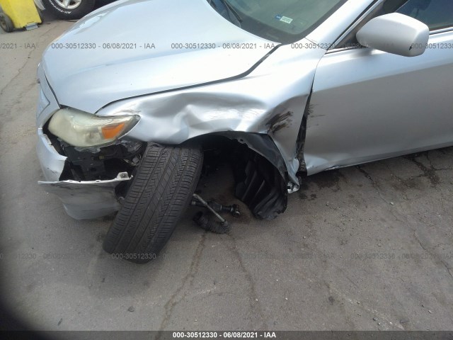 Photo 5 VIN: 4T4BF3EK2BR166438 - TOYOTA CAMRY 