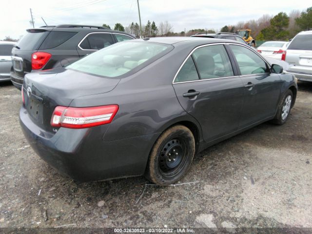 Photo 3 VIN: 4T4BF3EK2BR168156 - TOYOTA CAMRY 