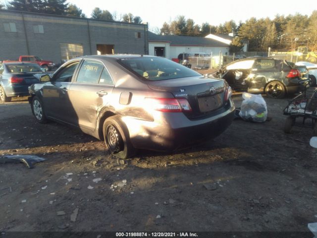 Photo 2 VIN: 4T4BF3EK2BR185720 - TOYOTA CAMRY 